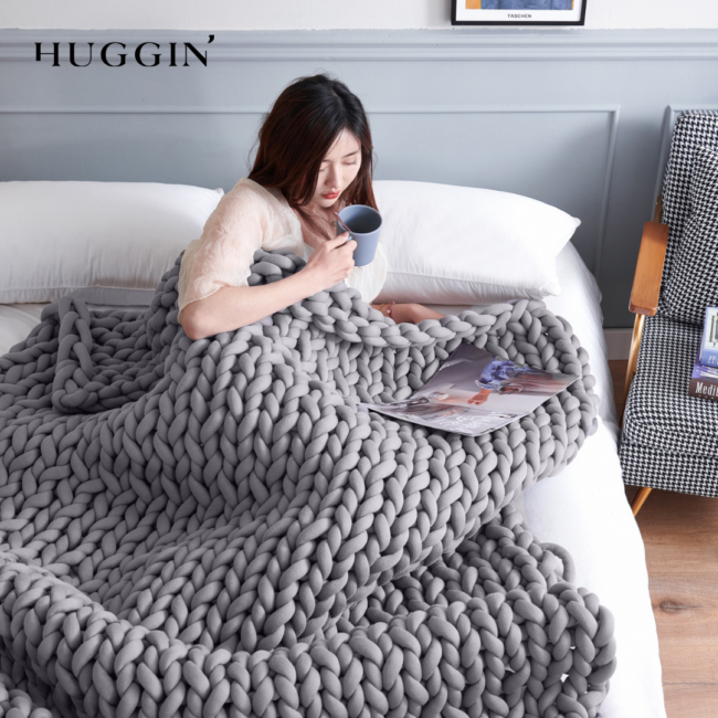 HUGGIN Knitted weighted blanket